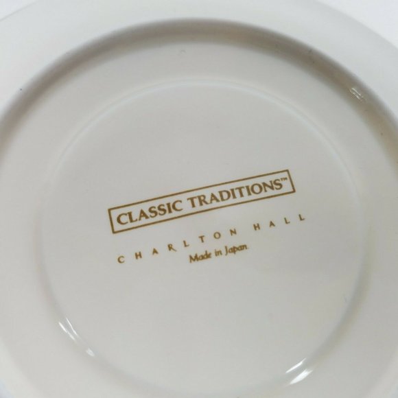 Charlton Hall Christmas 7 seven saucers - Picture 5 of 5